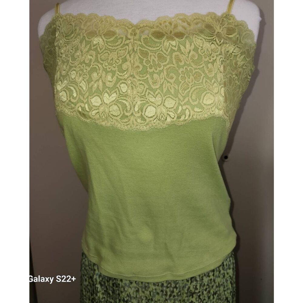 T27 August Silk lacy green tank